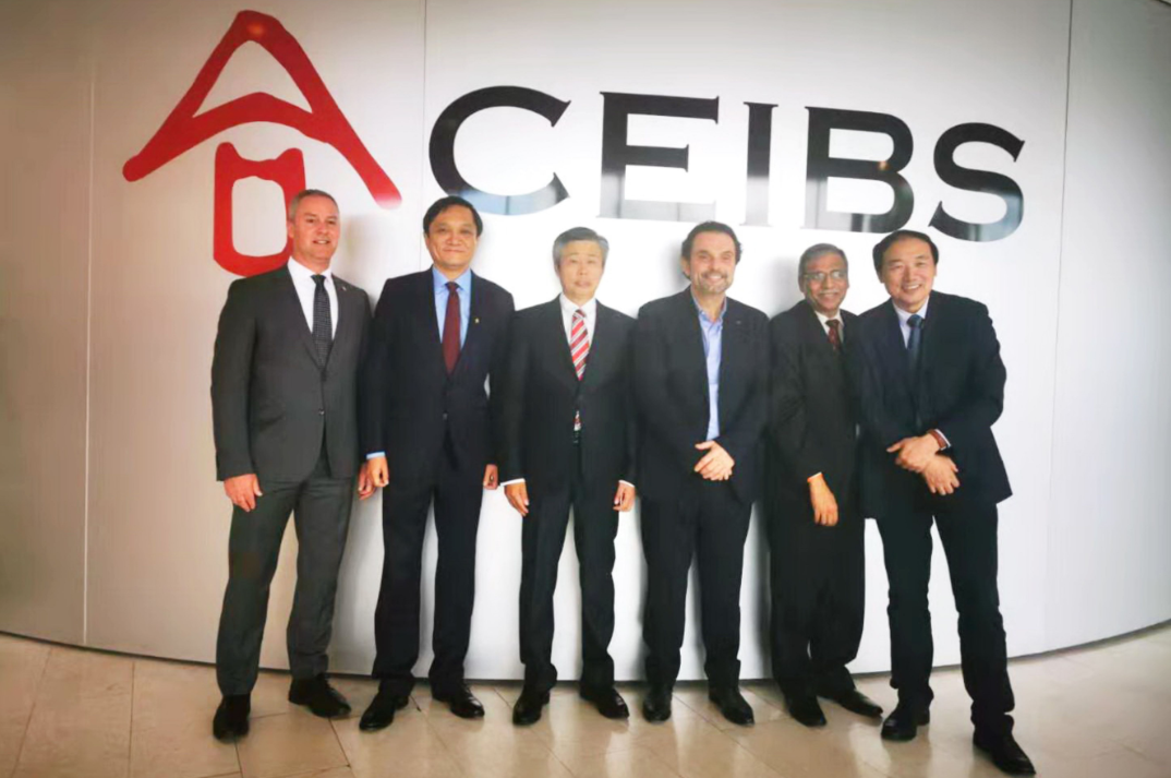 老太阳集团8722捐资中欧国际工商学院瑞士分校区助力全球经济智库人才作育